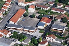 Vue aérienne des écoles de Saint-Aubin-le-Cloud